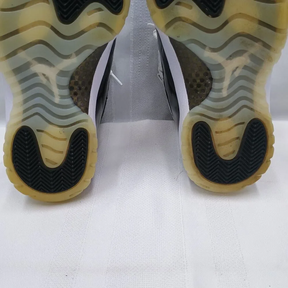 Nike Air Jordan 11 Gratitude CT8012-170   Mens  10 Used W/ Original Box